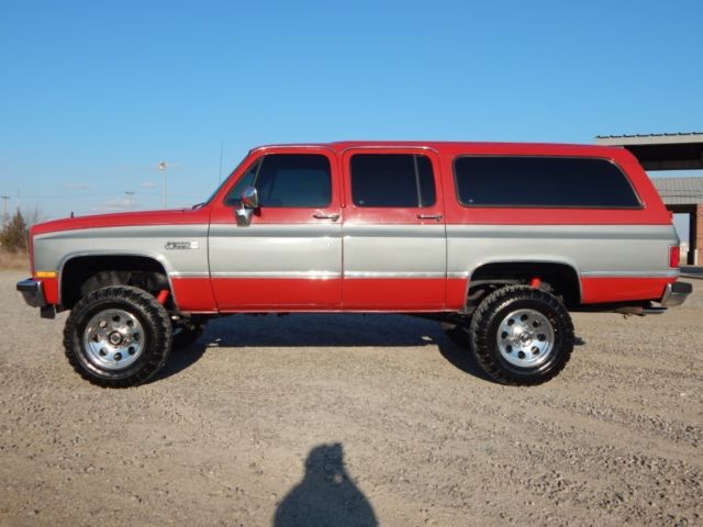 1987 Chevrolet Suburban 2500 Silverado - photo 2