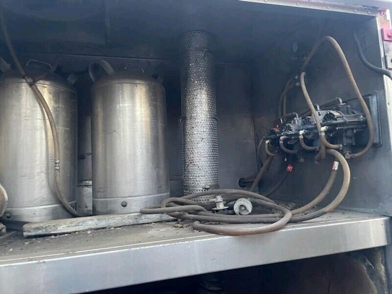 1988 GMC Forward Control Chassis P3500 - photo 10