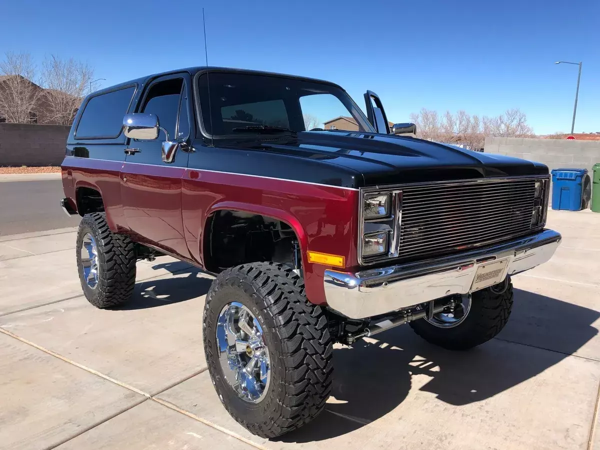 1988 GMC Jimmy SUV Red 4WD Automatic V15 1988 GMC Jimmy V15