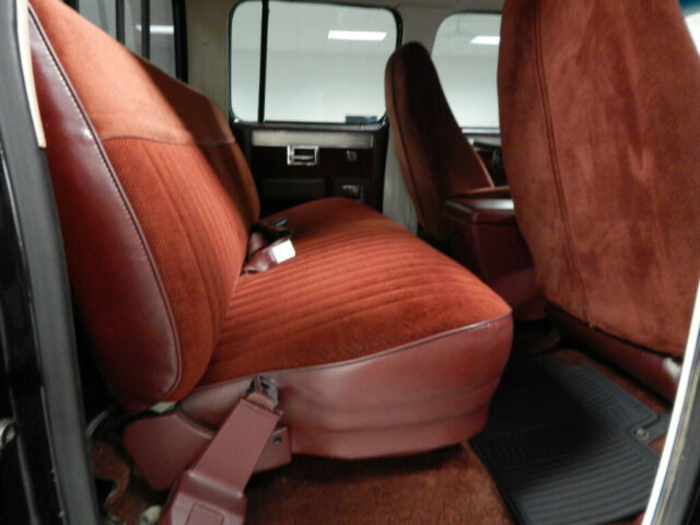 1988 Chevrolet C/K Pickup 3500 - photo 10