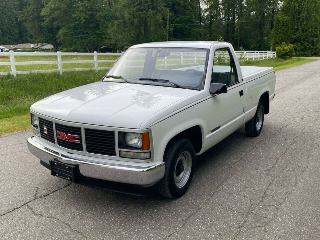1988 GMC OBC C1500 RCSB Regular Cab Short Box less than 21,000 miles 1988 GMC Sierra 1500 WORK TRUCK