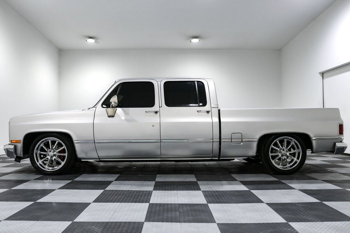1988 GMC R25 Sierra Crew Cab Custom - photo 5