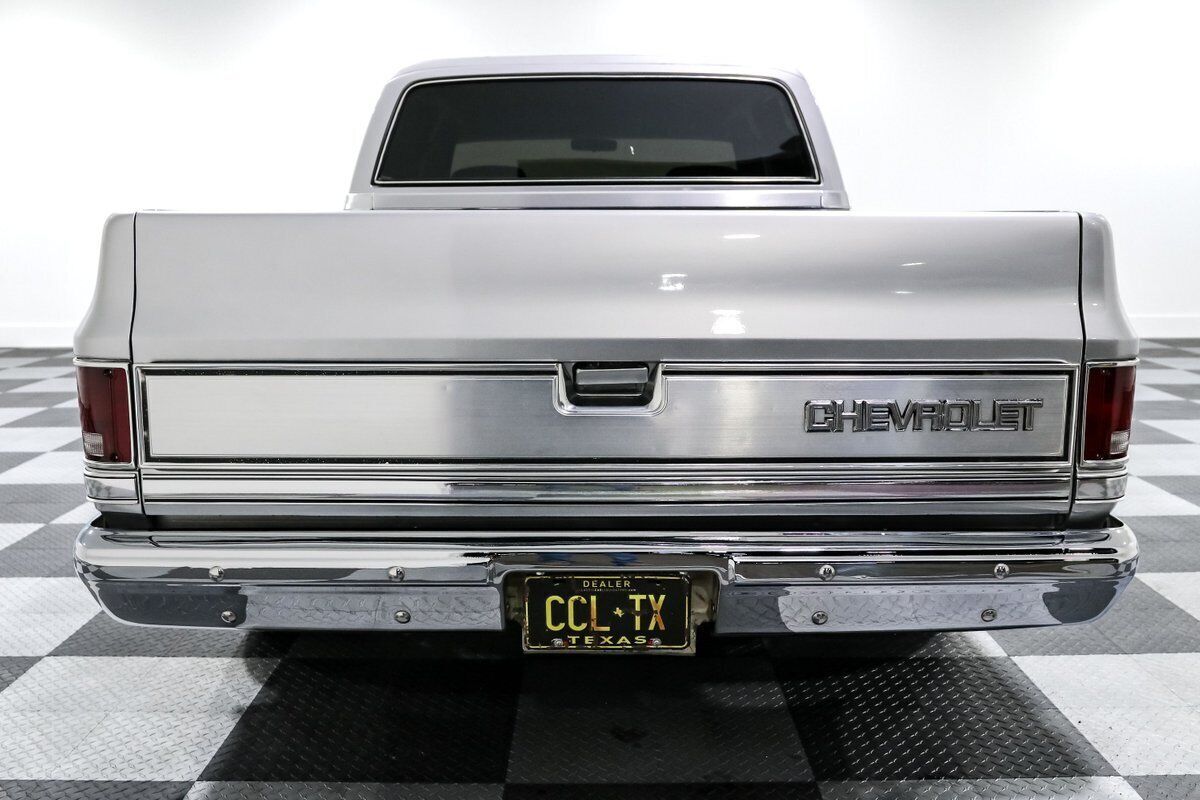 1988 GMC R25 Sierra Crew Cab Custom - photo 7