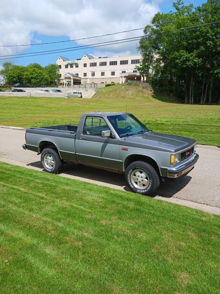 1988 GMC S15 Sierra Classic - photo 2