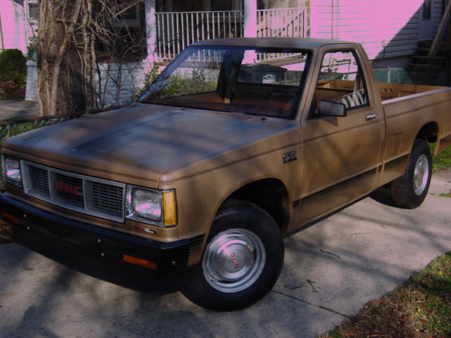 1988 GMC S15 Sierra pickup 1988 GMC Sonoma