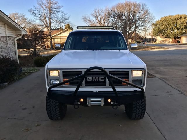 1988 GMC Suburban - photo 6