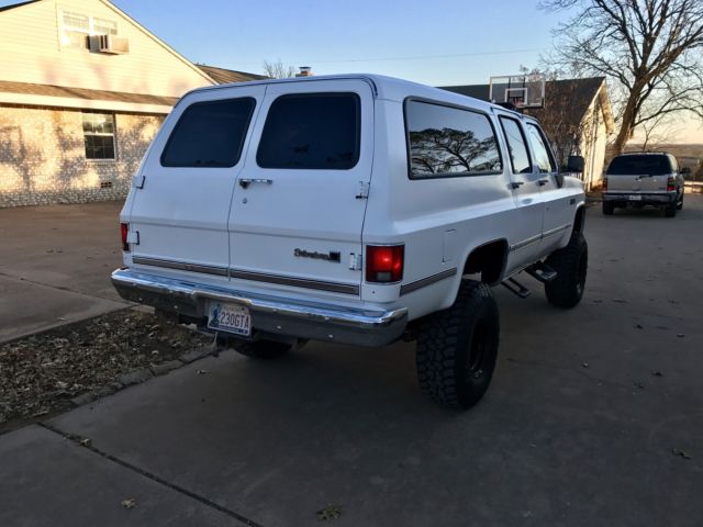 1988 GMC Suburban - photo 8