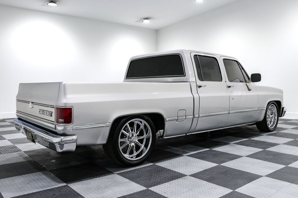 1988 GMC Sierra 1500 Crew Cab Custom - photo 8