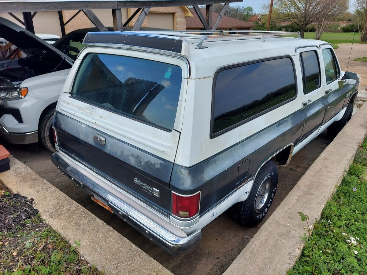 1988 Chevrolet Suburban - photo 6