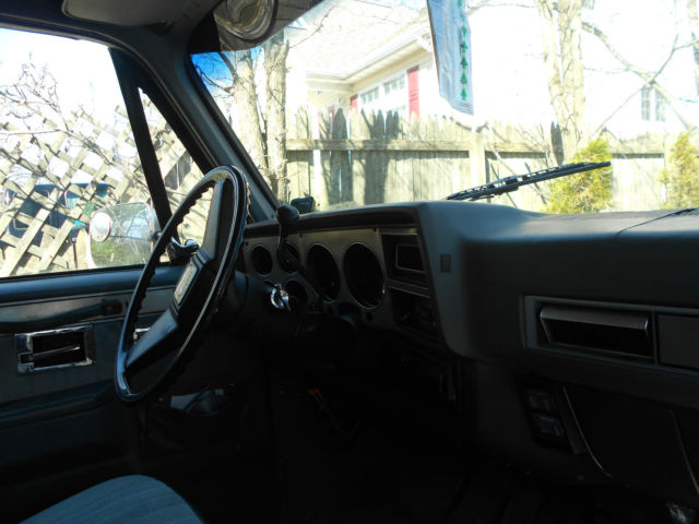1988 GMC Suburban - photo 6