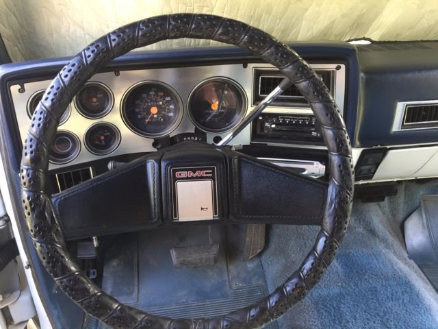 1988 GMC Suburban - photo 6