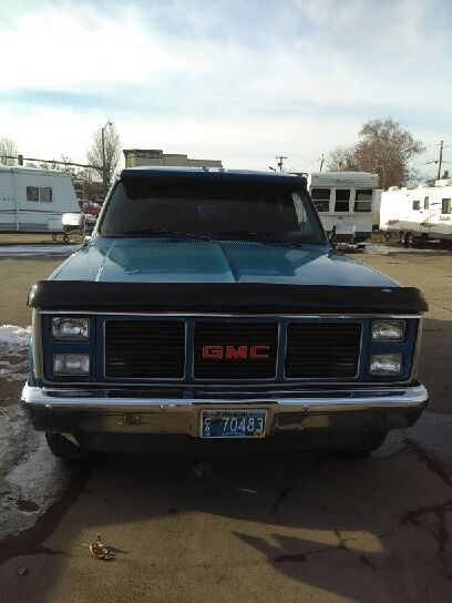 1988 GMC Suburban blue - photo 2