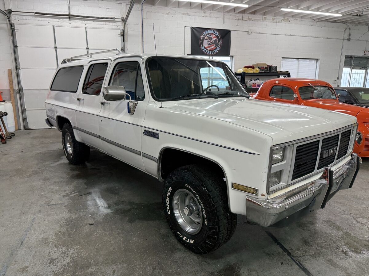 1988 GMC Suburban Sierra Classic - photo 10