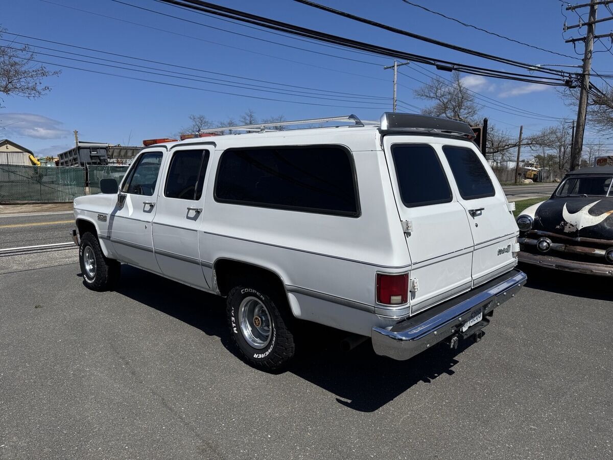 1988 GMC Suburban Sierra Classic - photo 3