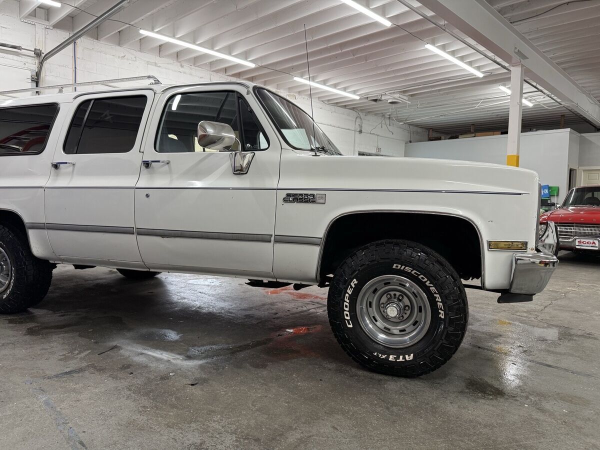1988 GMC Suburban Sierra Classic - photo 7