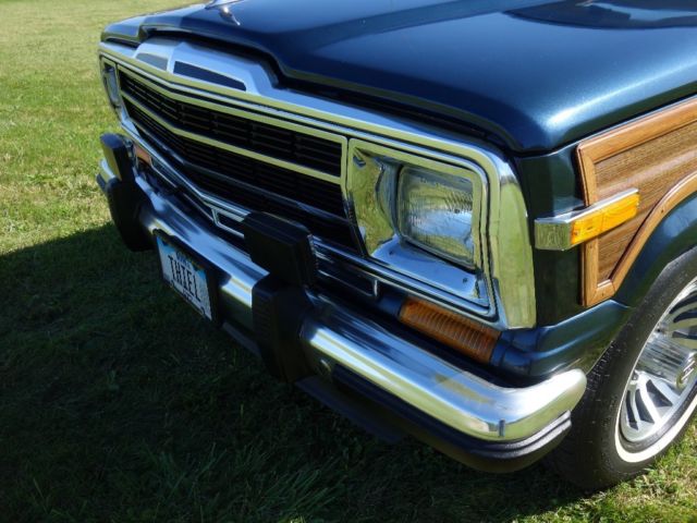 1988 Jeep Wagoneer - photo 11