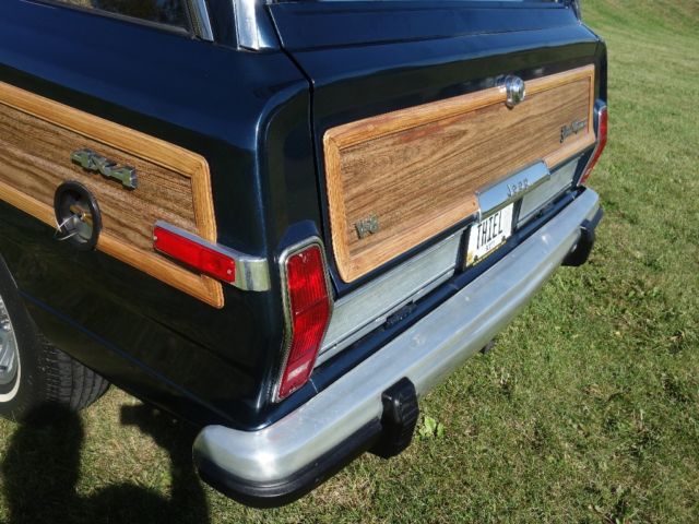 1988 Jeep Wagoneer - photo 12