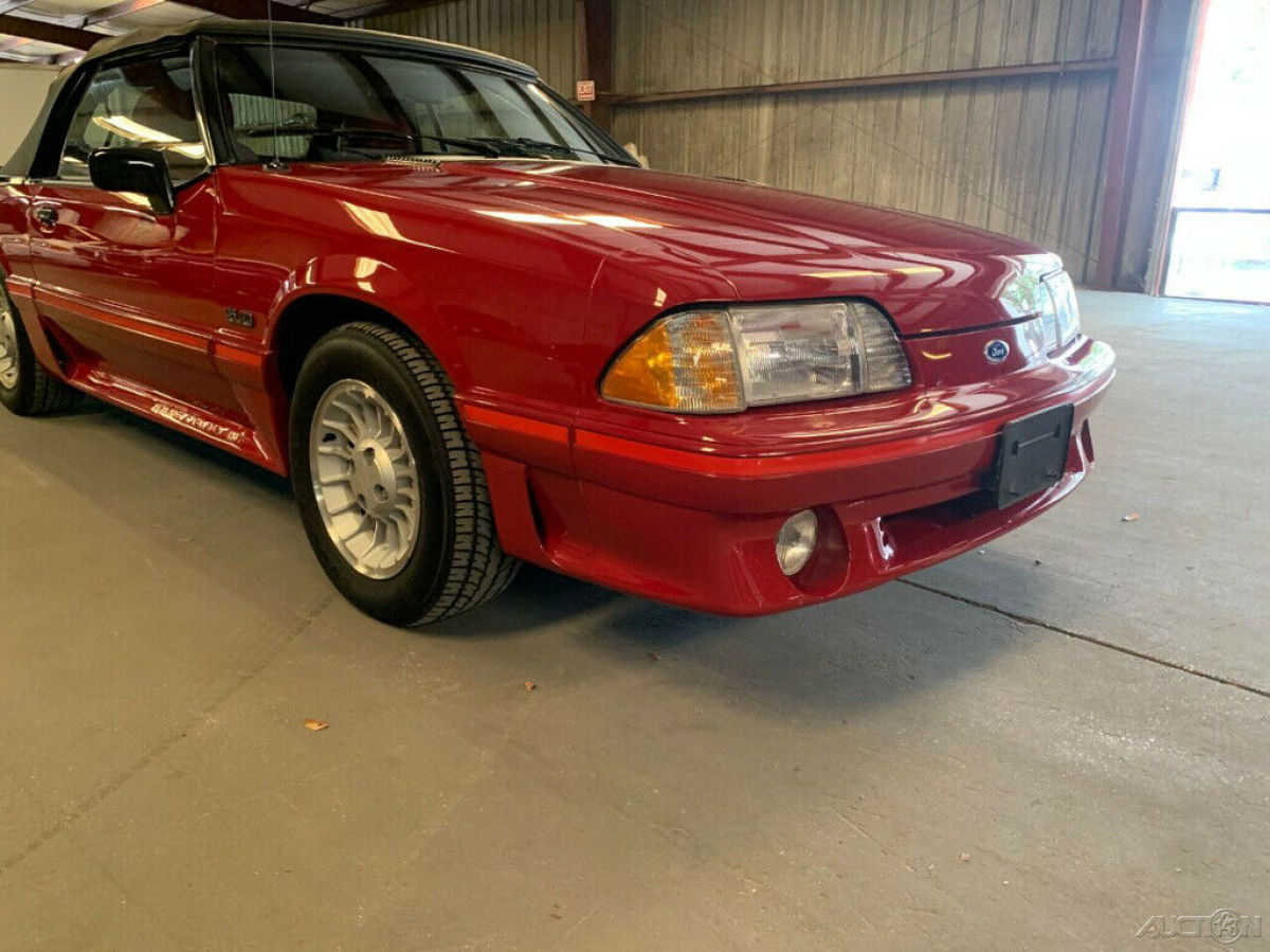 1988 Ford Mustang GT 2dr Convertible - photo 5