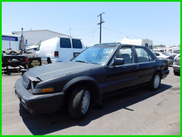 1988 Honda Accord LXi 2L I4 12V Automatic NO RESERVE 1988 Honda Accord LXi