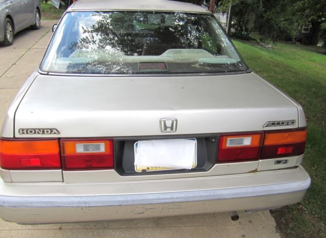 1988 Honda Accord LXi - photo 5