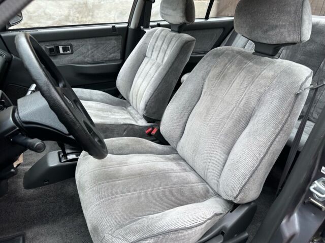 1988 Honda Civic LX 4dr Sedan - photo 13