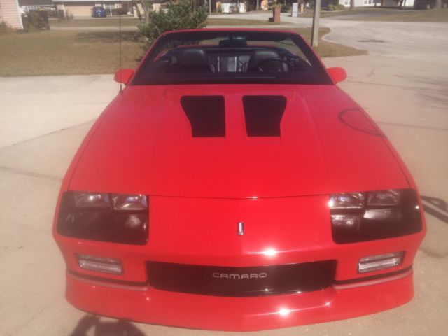 1988 Chevrolet Camaro convertible - photo 3