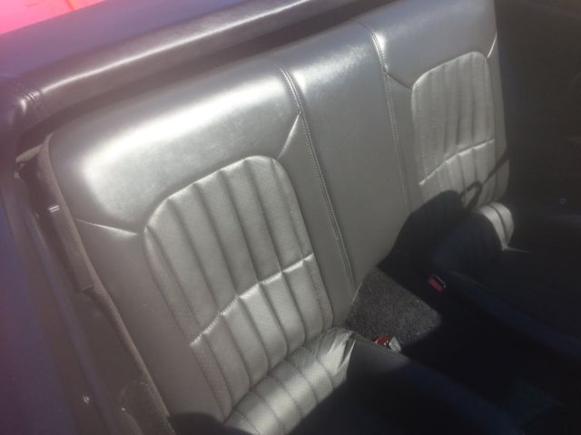 1988 Chevrolet Camaro convertible - photo 8