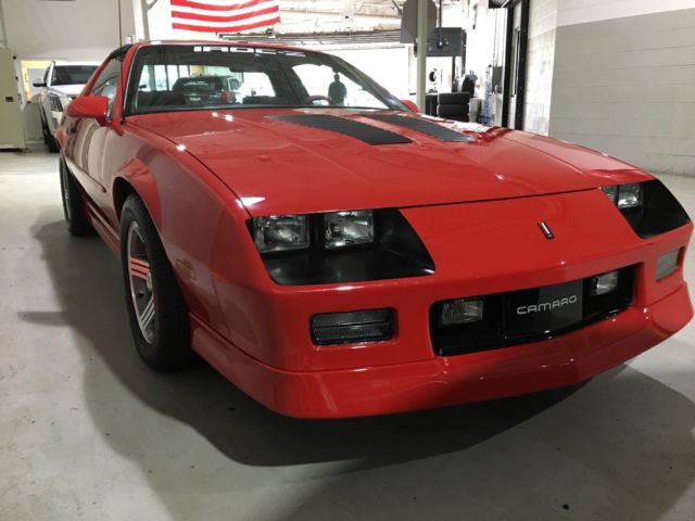 1988 Chevrolet Camaro IROC-Z - photo 3
