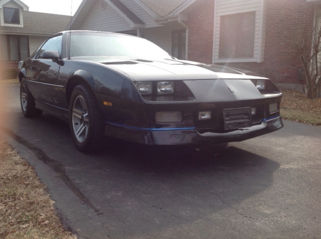 1988 Chevrolet Camaro IROC Z28 - photo 3