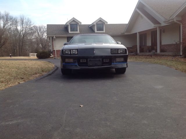 1988 Chevrolet Camaro IROC Z28 - photo 4