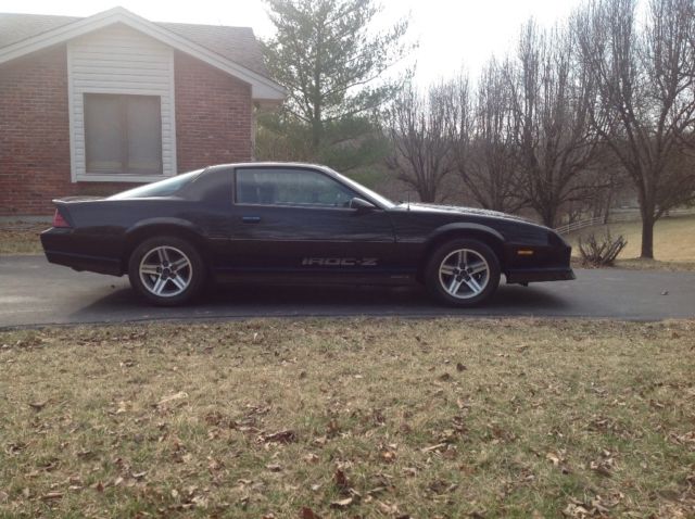 1988 Chevrolet Camaro IROC Z28 - photo 5