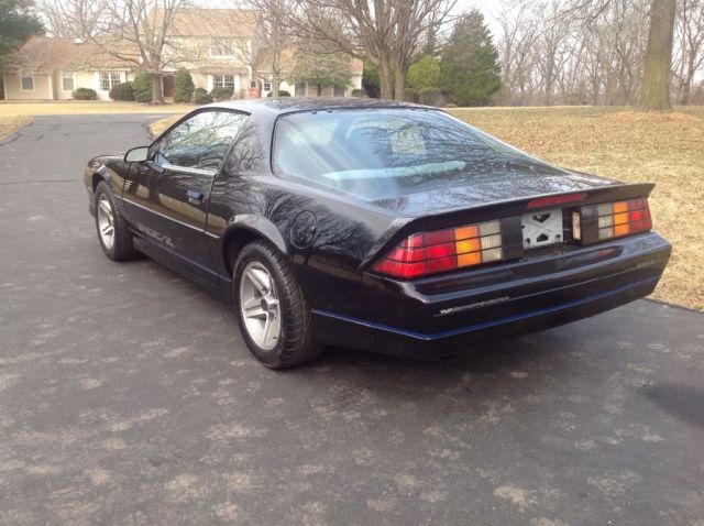 1988 Chevrolet Camaro IROC Z28 - photo 9