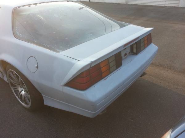 1988 Chevrolet Camaro Iroc Z28 - photo 4