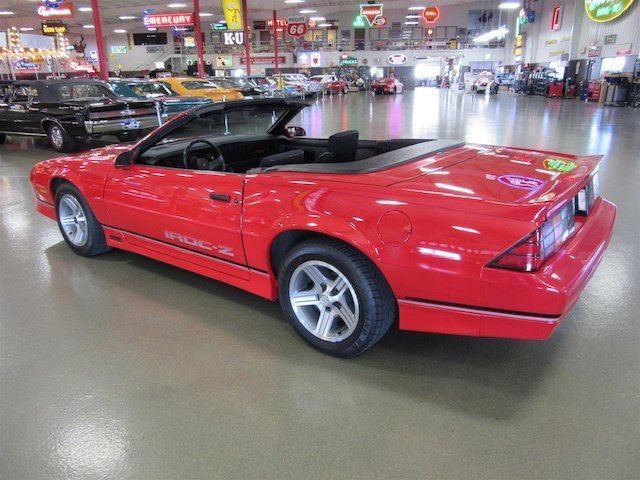 1988 Chevrolet Camaro - photo 3