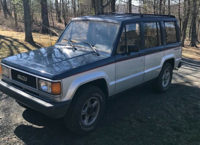 1988 Isuzu Trooper LS - photo 2
