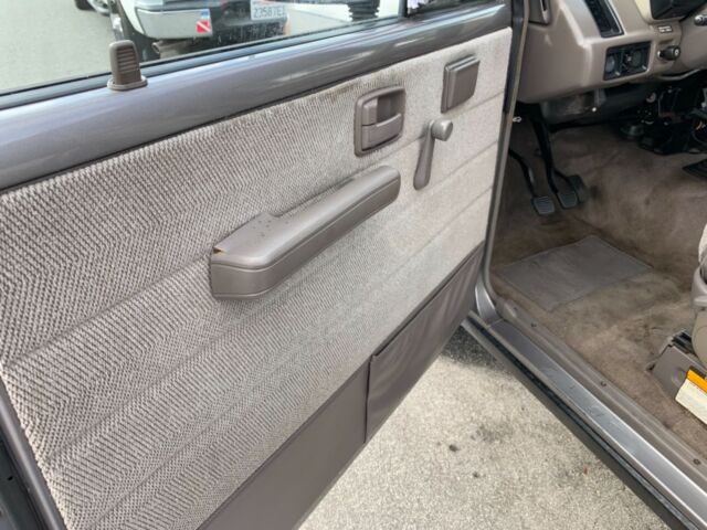1988 Isuzu Trooper - photo 12