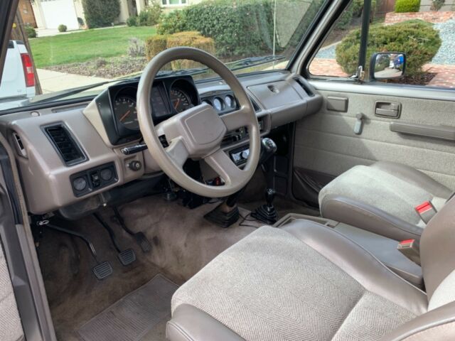 1988 Isuzu Trooper - photo 8