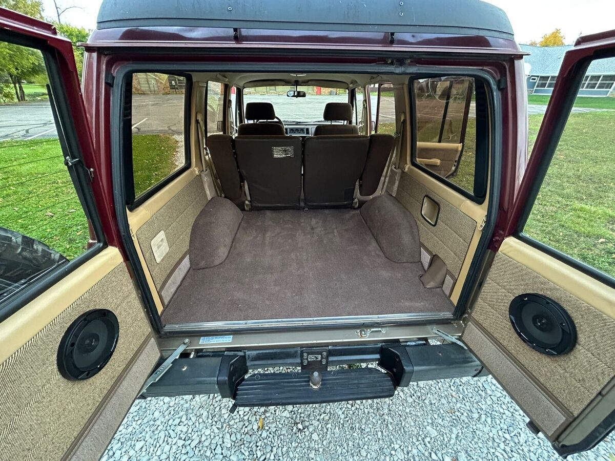 1988 Isuzu Trooper LS - photo 10