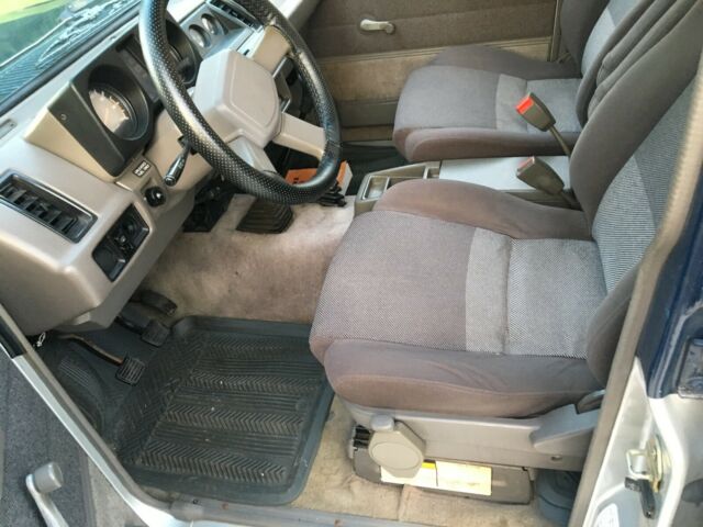 1988 Isuzu Trooper LS - photo 9