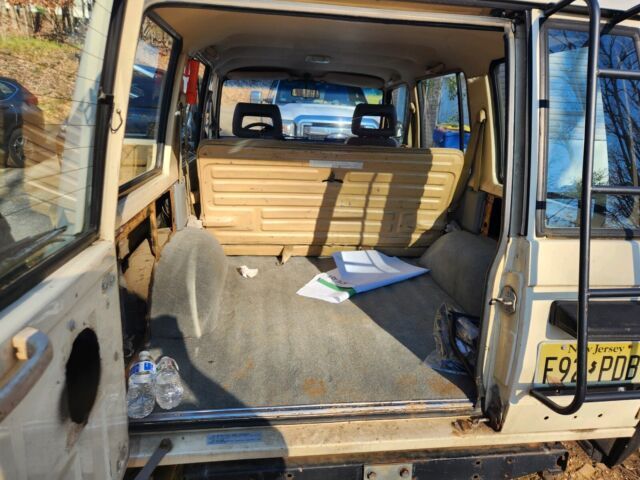 1988 Isuzu Trooper II - photo 9