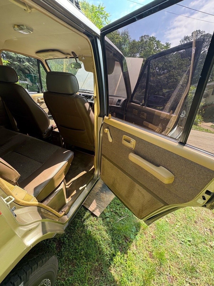 1988 Isuzu Trooper II - photo 9