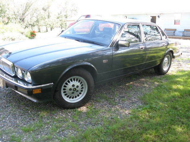 1988 Jaguar XJ6 - photo 2