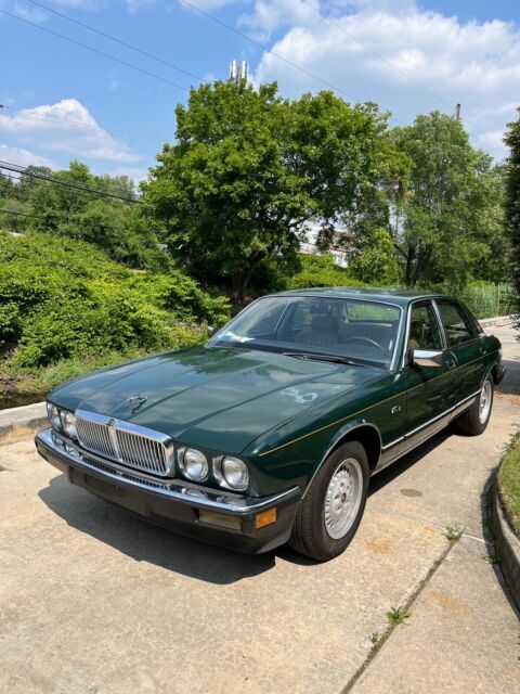 1988 Jaguar XJ6 Sedan Green RWD Automatic 1988 Jaguar XJ6