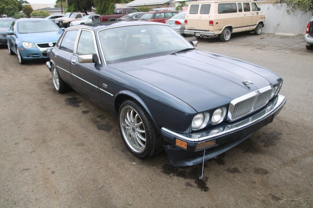1988 Jaguar XJ XJ6 Vanden Plas - photo 8