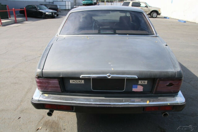 1988 Jaguar XJ-Series XJ6 Vanden Plas - photo 4