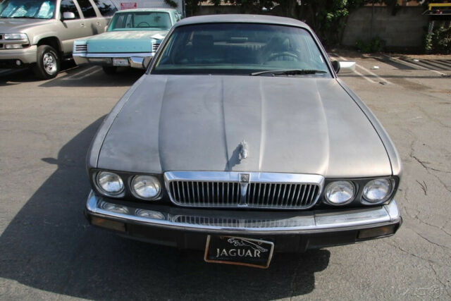 1988 Jaguar XJ-Series XJ6 Vanden Plas - photo 7