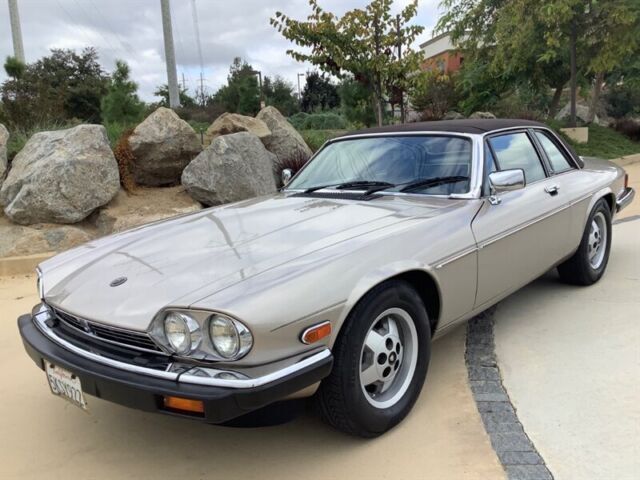 1988 Jaguar XJ8 XJSC Automatic 2-Door Convertible 1988 XJ8 XJSC