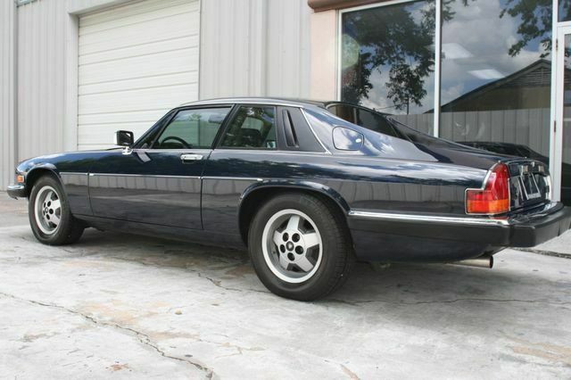1988 Jaguar XJS -- - photo 9