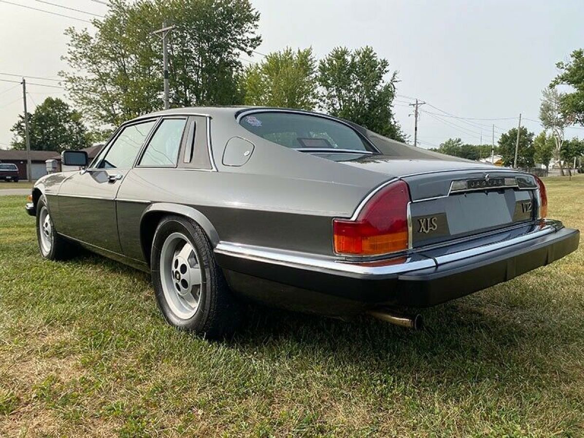1988 Jaguar XJS - photo 3