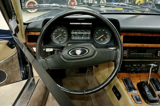 1988 Jaguar XJS V12 - photo 12